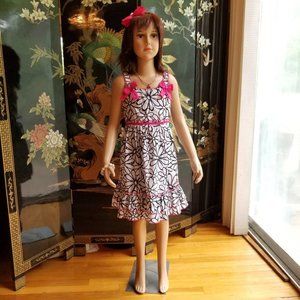 Youngland Size 6 Black White Daisy Flower Dress